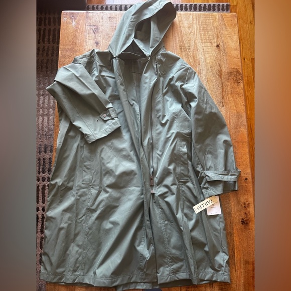 Bernardo plus size women’s 3X midi length raincoat GREENrain coat hood belt NWT - Picture 1 of 9